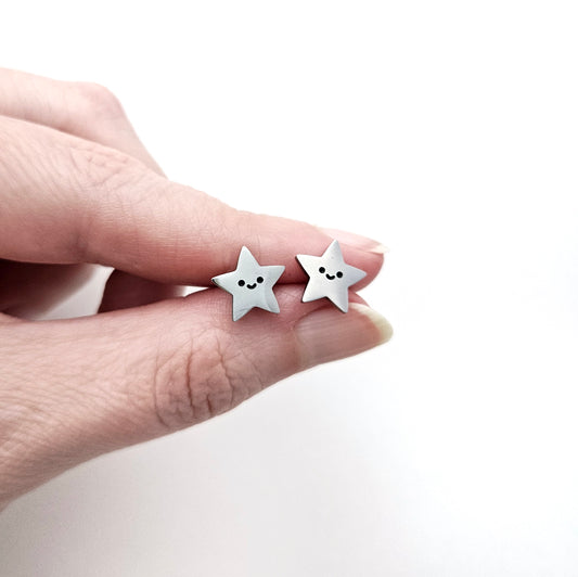 Happy Star earrings