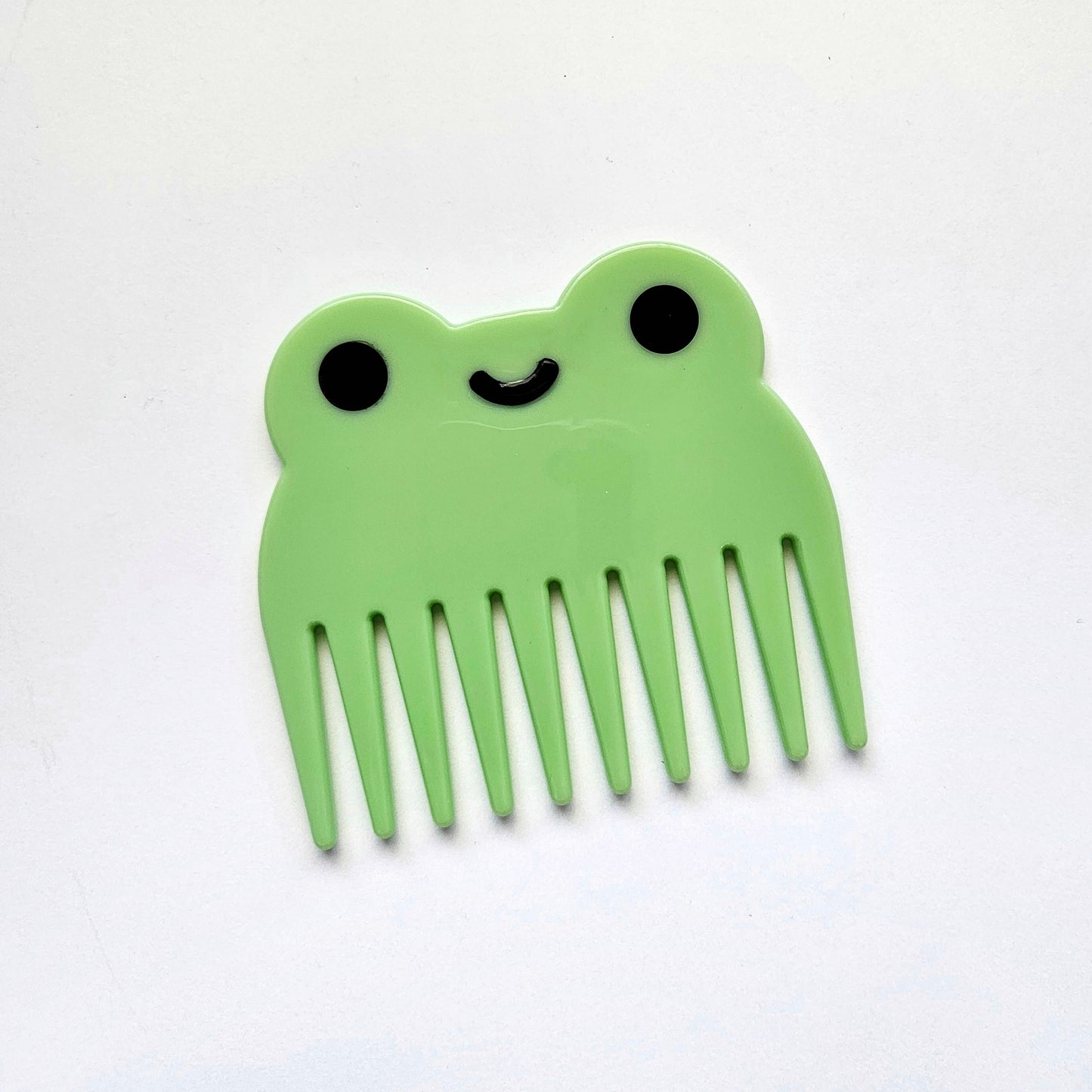 Froggy wide tooth comb